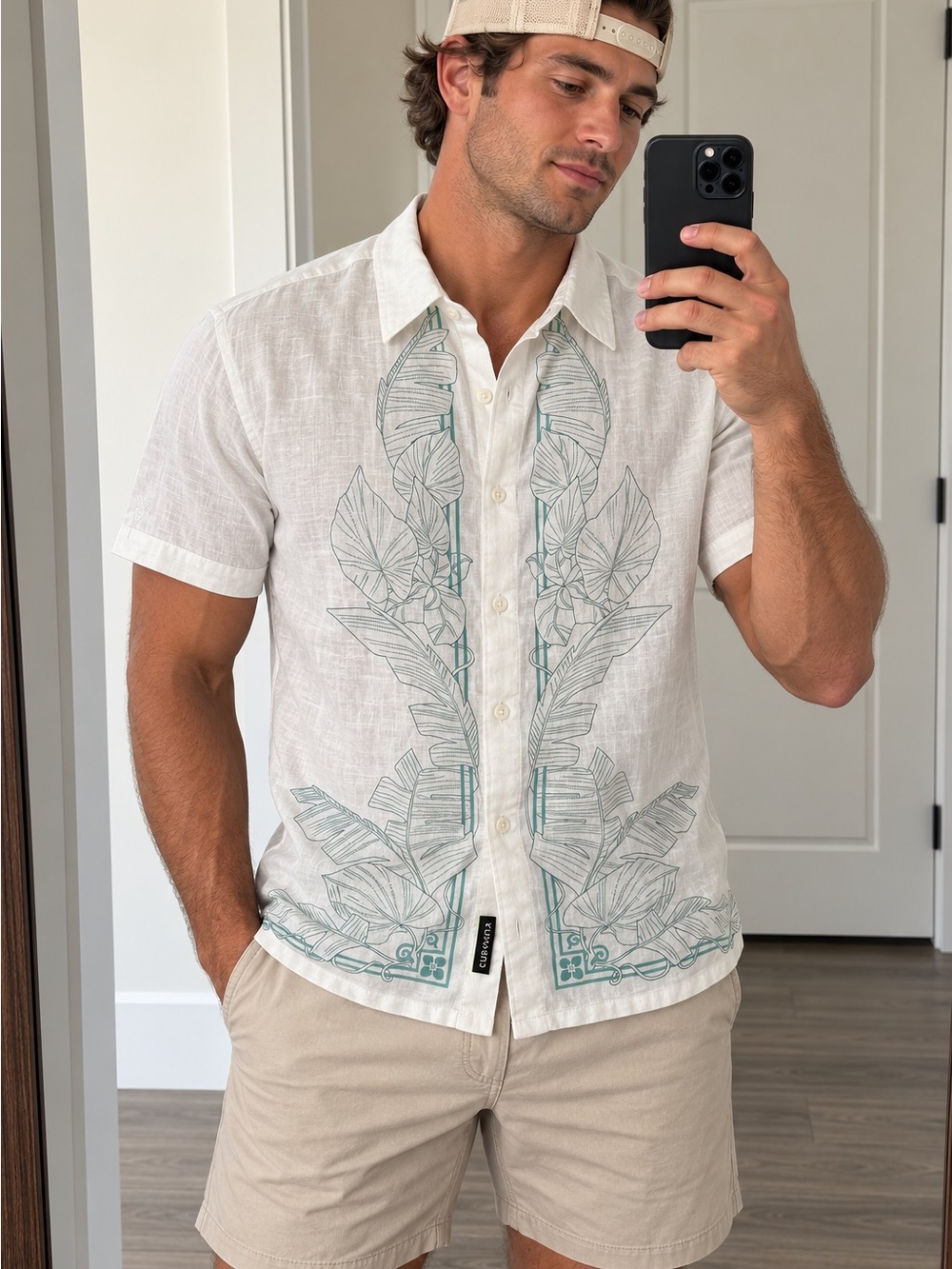 Cubavera short-sleeve linen button-up shirt tropical leaf print medium
